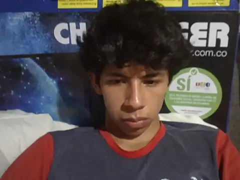 XXX chat uživo modela Carlos_Albert02