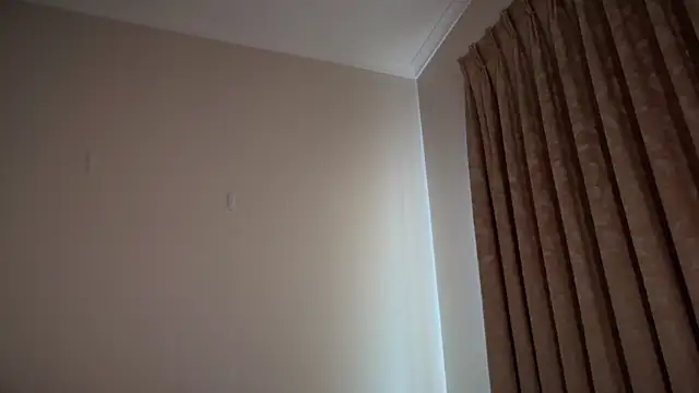 sieeena Adlı Modelin Web Kamerası Şovu