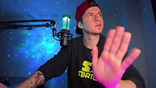 Show modela Headhunterdz na web-kameri