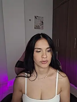 heyshaa Adlı Modelin Canlı XXX Sohbeti