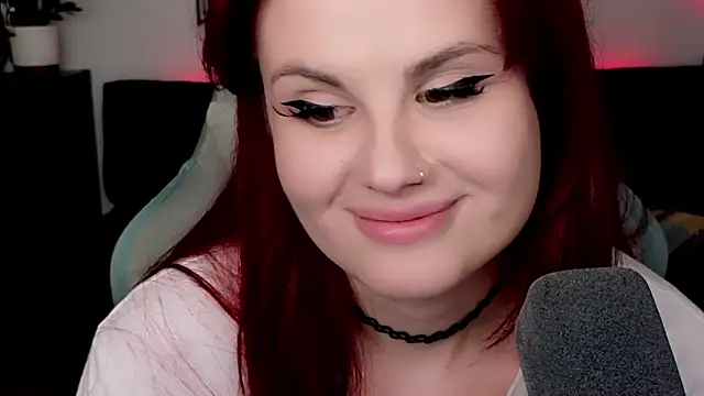 Della_Ideal Chat XXX in diretta