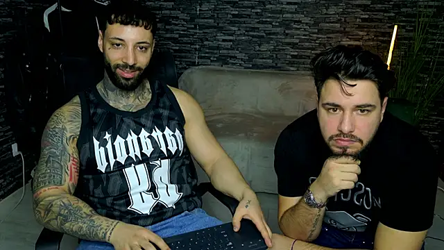 MasculineGuy99 – Naživo XXX chat