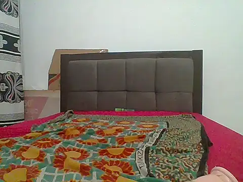 sweetymummy Adlı Modelin Canlı XXX Sohbeti