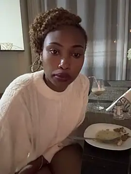 Nasty_boo_boo élő XXX-chatje