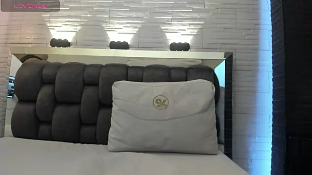 XXX chat uživo modela jade_heartt