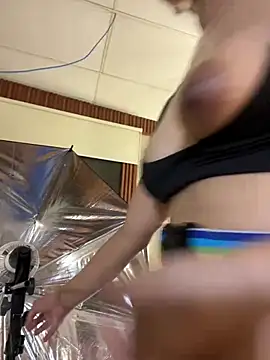 XXX chat uživo modela Eva_Feller69