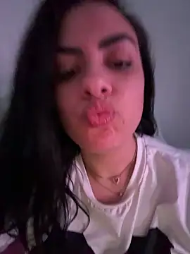 Marisa_ass Adlı Modelin Canlı XXX Sohbeti