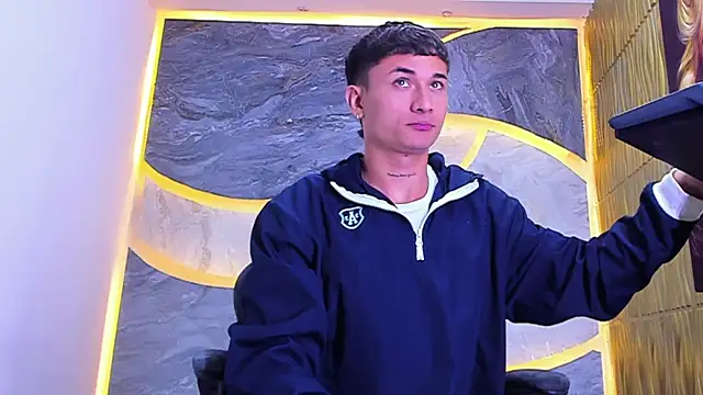 Matheus_Ic_'s Live XXX Chat