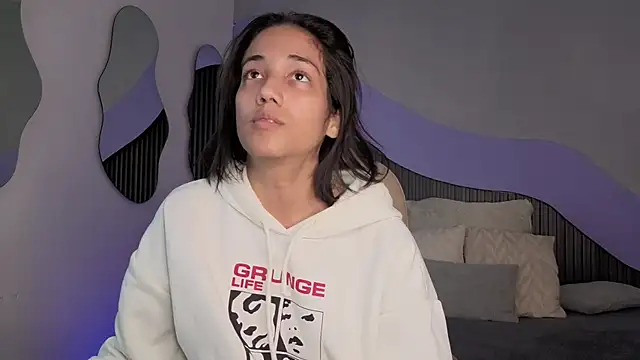 XXX chat uživo modela hot_little_bunny