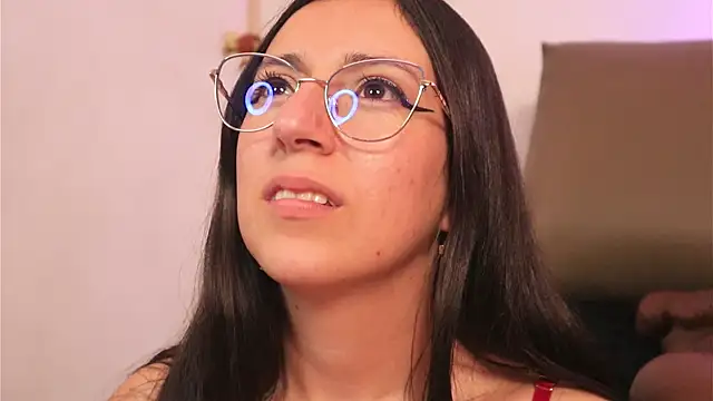 Chat +18 de Sweet_Sammy_ ao vivo