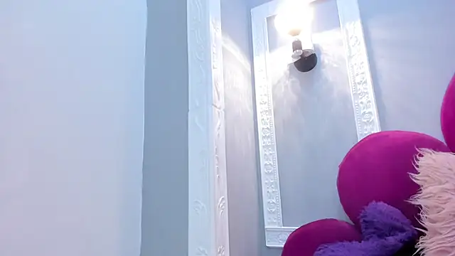 Chat +18 de Bonniie_22 ao vivo