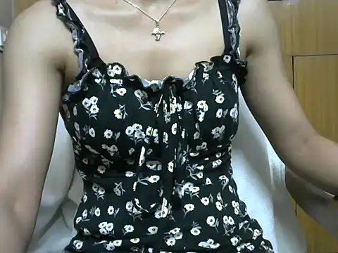 Fairy_Pie লাইভ XXX চ্যাট