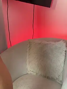 elegant__rouse 即時 XXX 聊天