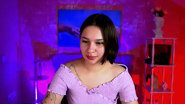 Chat XXX ao vivo de KimClarks_