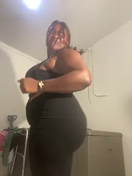 Chat +18 de Cardiebae89 ao vivo