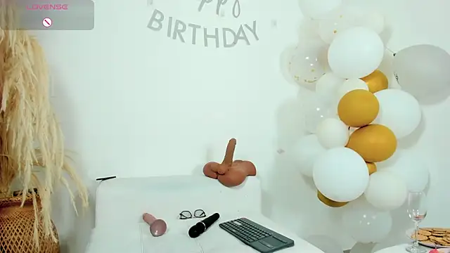 Czat XXX na żywo – Noami_Rose