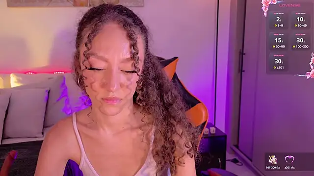 ChloeMoreti Obrolan Langsung XXX