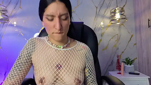 Scaarlettfox: онлайн-секс-чат