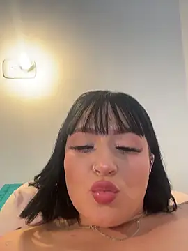 Chat XXX Live emily_acorn