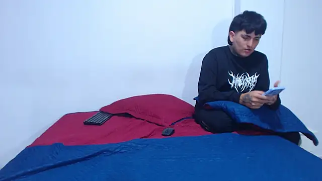 onixandghosty1's Live Chat Room