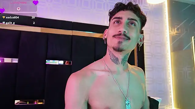 Dark_Eros_'s Live Chat Room