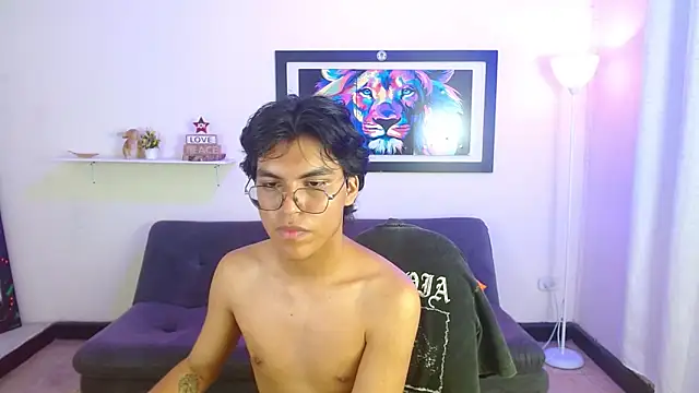 Maecum18のライブXXXチャット