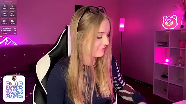 EvaPeaceのウェブカメラショー