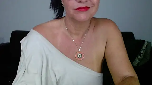 Lindagoddess75 Chat XXX live