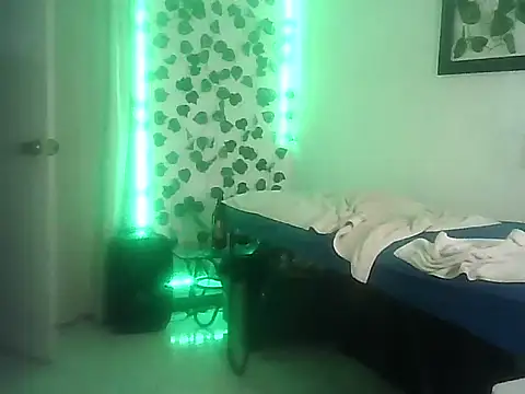 SexDiffrent Chat XXX in diretta