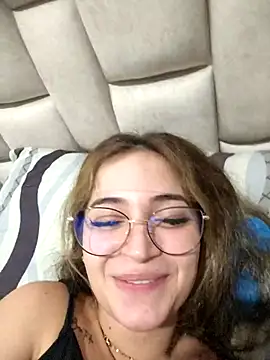 JessicaElowin Chat XXX live