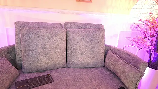 แชท XXX สดของ MeganLowell