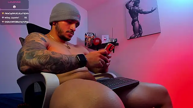 LiamReigns_: онлайн-секс-чат