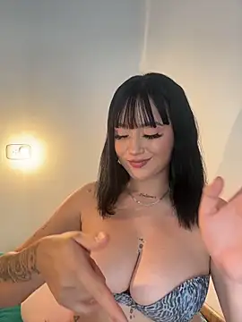 emily_acorn Chat XXX in diretta