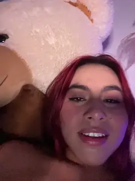 Zarahs_Blare1's Live XXX Chat