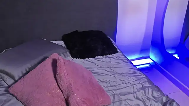 saramikaelson live XXX chat