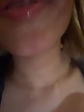 SweetBunnyGF live XXX chat