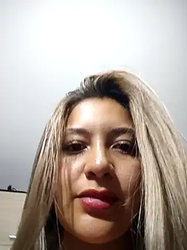 alana_69: απευθείας συνομιλία ΧΧΧ