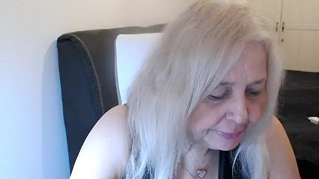 SusiLifeXXXn Webbikameraesitys