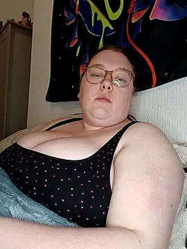 แชท XXX สดของ Sexycurvyemilyy