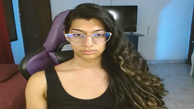 Alanni_parker: απευθείας συνομιλία ΧΧΧ