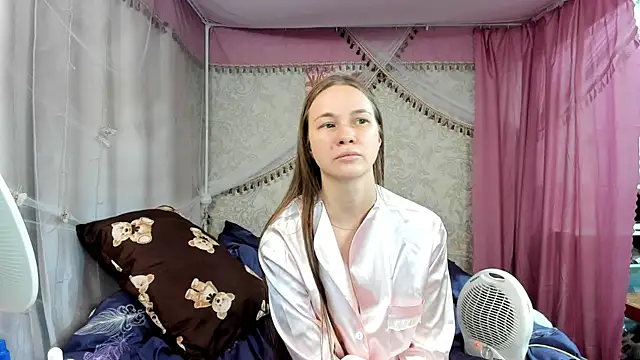 leila_bambi_ Live XXX Chat