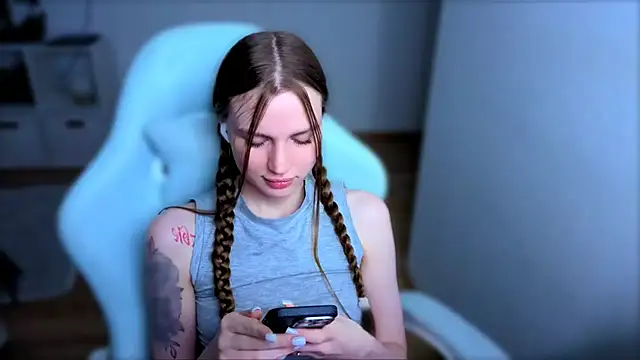 StellaLawless Live XXX Chat