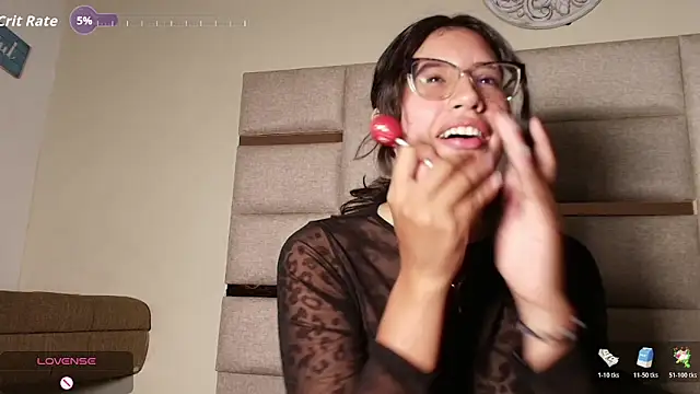 แชท XXX สดของ CoralineSanchez