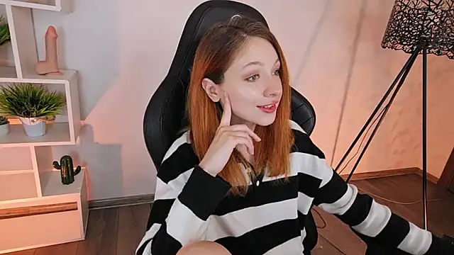 Only___Yours' Live XXX Chat