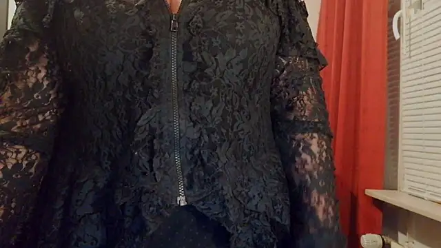 XXX chat uživo modela LadyMaxime511