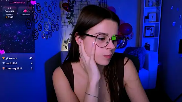 berry_alma Live XXX-Chat