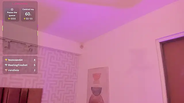 naishaa_ Show Webcam