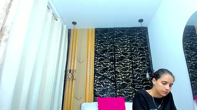 Онлайн чат XXX MiaCours