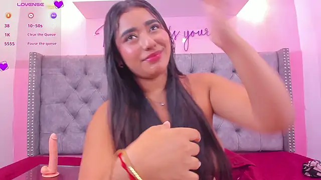 Sophiia_77's Live XXX Chat