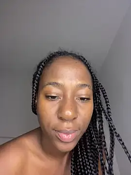 milarain's Live XXX Chat